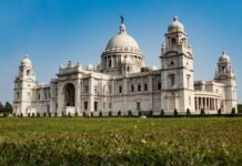 12 Famous Tourist Places in West Bengal Worth Visiting