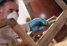 How to Polish Wood Furniture