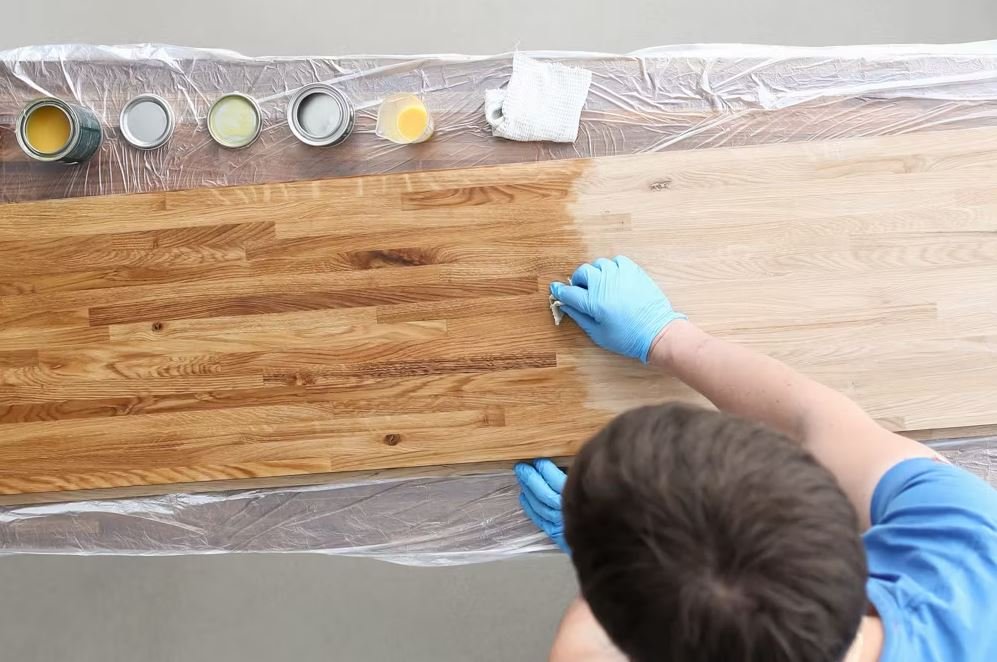 How to Polish Wood Furniture