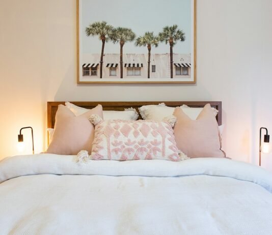 Layered Bed Styling Masterclass Combining Duvets Quilts and Accent Pillows Layered bed styling masterclass showcasing duvets quilts and accent pillows in a modern luxury bedroom